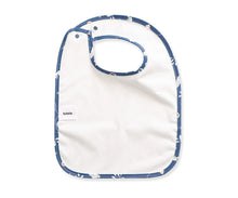 Cargar imagen en el visor de la galería, Babero Impermeable Magical Forest