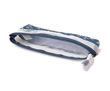 Cargar imagen en el visor de la galería, Bolsa Cepillo de Dientes Magical Forest