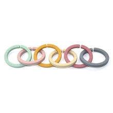 Cargar imagen en el visor de la galería, Anillas Mordedor 6pcs