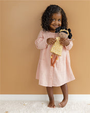 Cargar imagen en el visor de la galería, Muñeca Evi