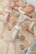 Cargar imagen en el visor de la galería, Triciclo con barra blanco flores