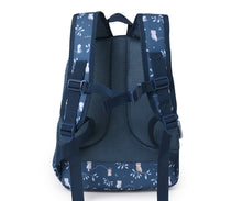 Cargar imagen en el visor de la galería, Mochila Mediana Magical Forest
