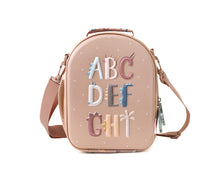 Cargar imagen en el visor de la galería, Bolsa Merienda Térmica 3D Funny Letters
