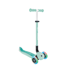 Cargar imagen en el visor de la galería, Patinete Globber Go up Actives Luces Menta
