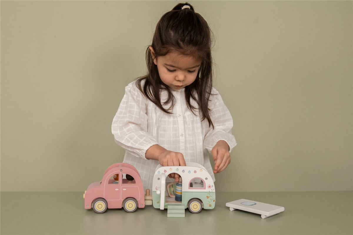 Set de Coche y Caravana
