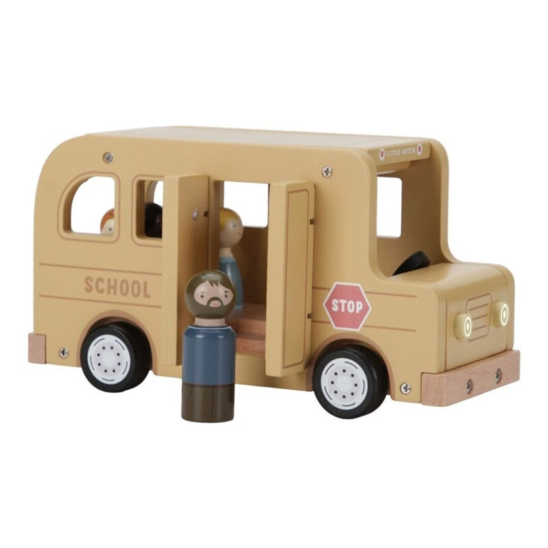 Bus Escolar con Muñecos