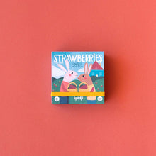 Cargar imagen en el visor de la galería, Strawberries - Tiny game
