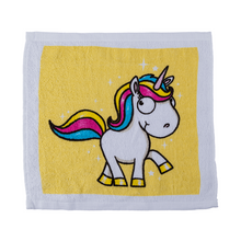 Cargar imagen en el visor de la galería, Toalla Mágica Unicornio
